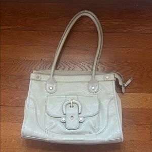 Wilsons Leather Shoulder Handbag
